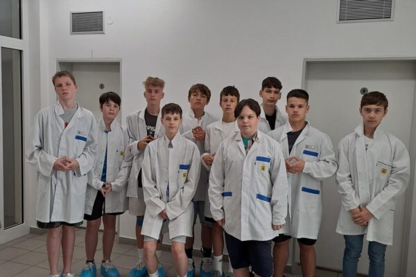 Exkurze v Kateku - základní škola Žákovská