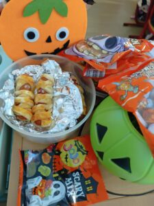 Halloween ve 2. B - základní škola Žákovská