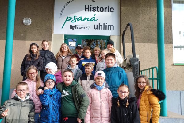 Historie psaná uhlím - základní škola Žákovská