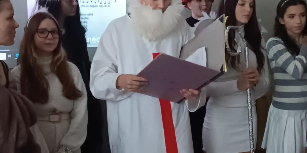 Mikuláš - základní škola Žákovská