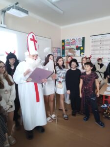 Mikuláš - základní škola Žákovská