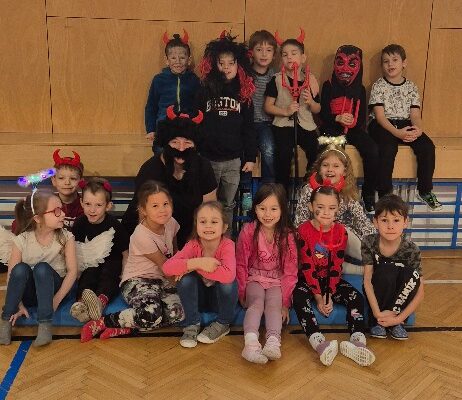 Mikuláš na 1. stupni - základní škola Žákovská