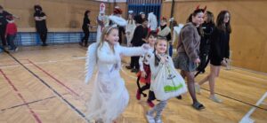 Mikuláš na 1. stupni - základní škola Žákovská