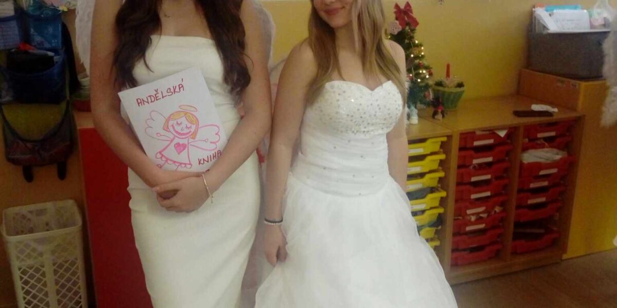 Mikuláš v 1. B - základní škola Žákovská