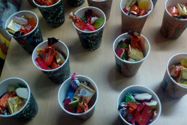 Mikuláš v 1. B - základní škola Žákovská