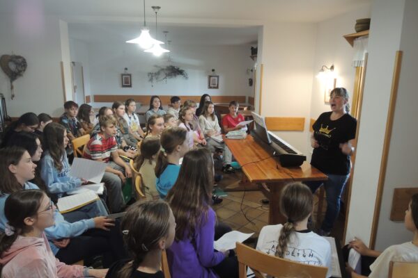 Pěvecké soustředění Rozmarýnku. - základní škola Žákovská