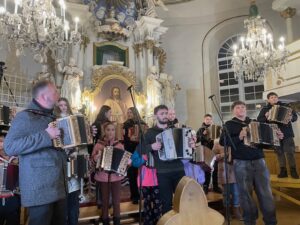 Vánoční koncert - základní škola Žákovská