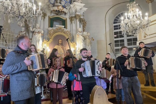 Vánoční koncert - základní škola Žákovská