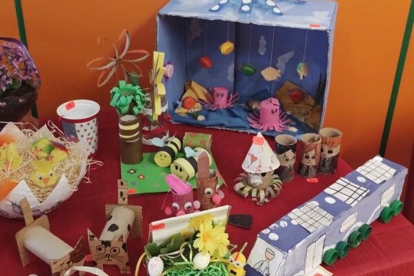 RECYKLOHRANÍ - základní škola Žákovská