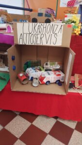 RECYKLOHRANÍ - základní škola Žákovská