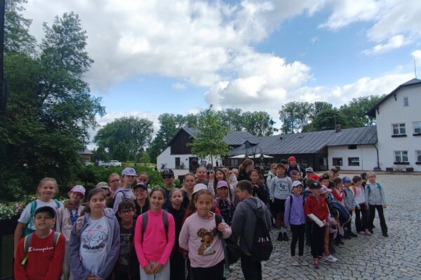 Školní výlet IV. B, V. A, I. B - základní škola Žákovská