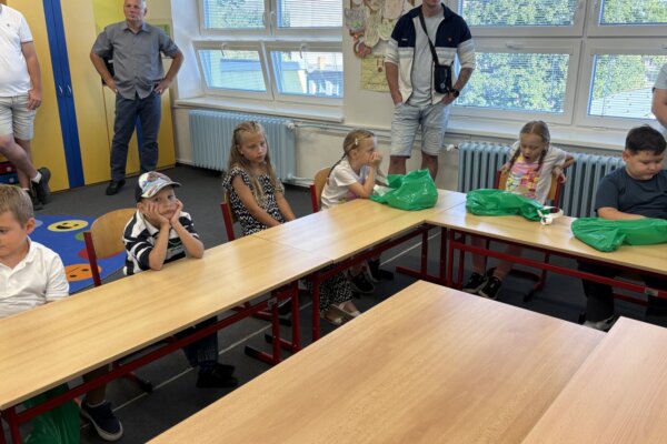 Školní rok 2026/2027 zahájen - základní škola Žákovská