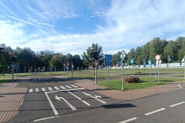 Dopravní hřiště - 4.B - základní škola Žákovská