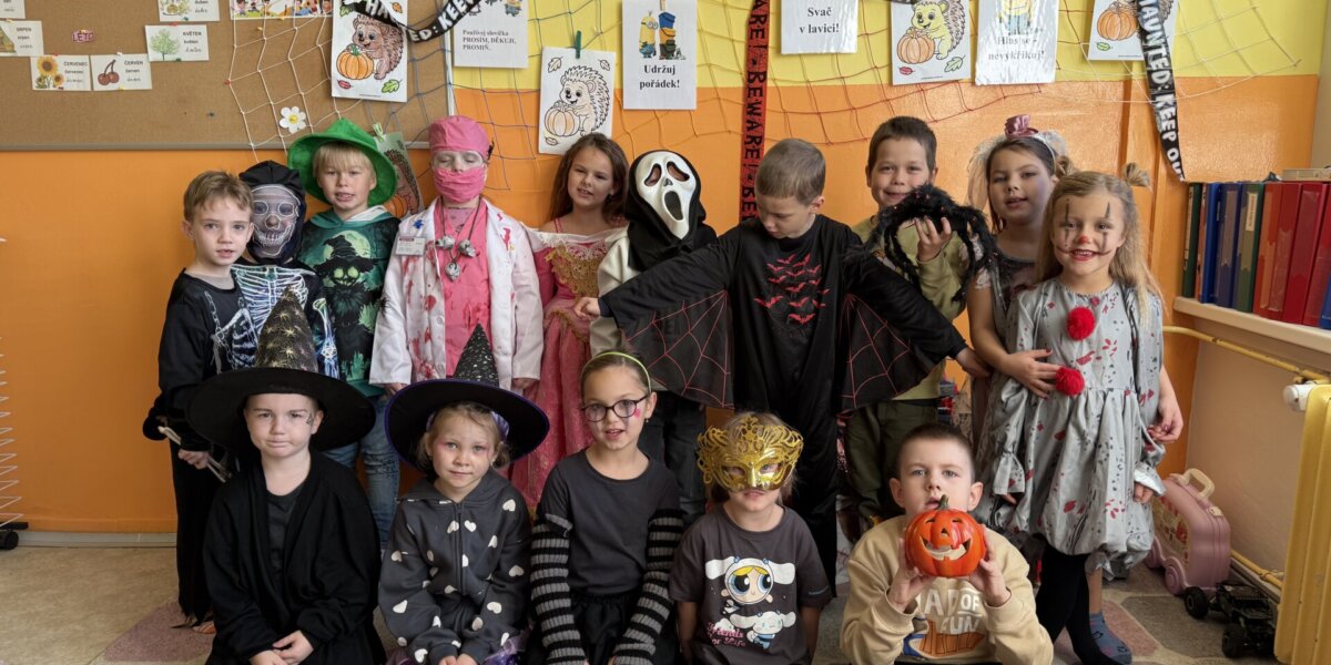 Halloween u prvňáčků - základní škola Žákovská
