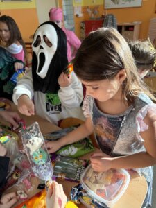 Halloween u prvňáčků - základní škola Žákovská